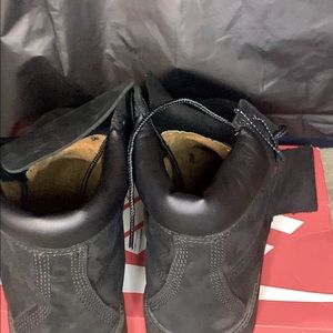 Black Timberland 6" Premium Waterproof Boots